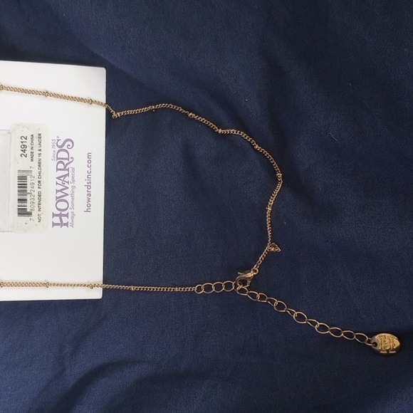 "Hidden In My Heart"Gold Pendant Necklace with Heart and 'Be Kind' Inscription - Picture 4 of 4